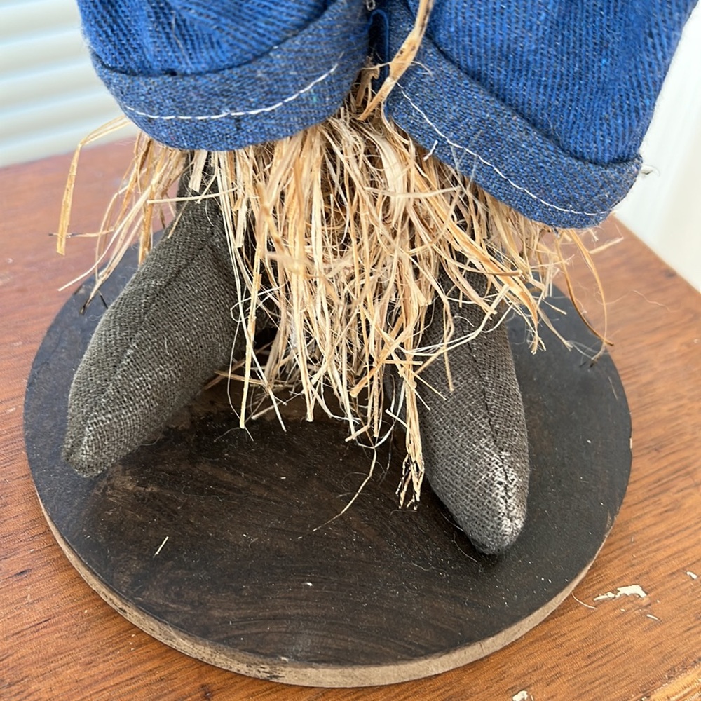 Scarecrows - Picture 6 of 10